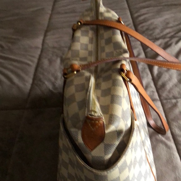 Louis Vuitton Damier - Picture 2 of 8